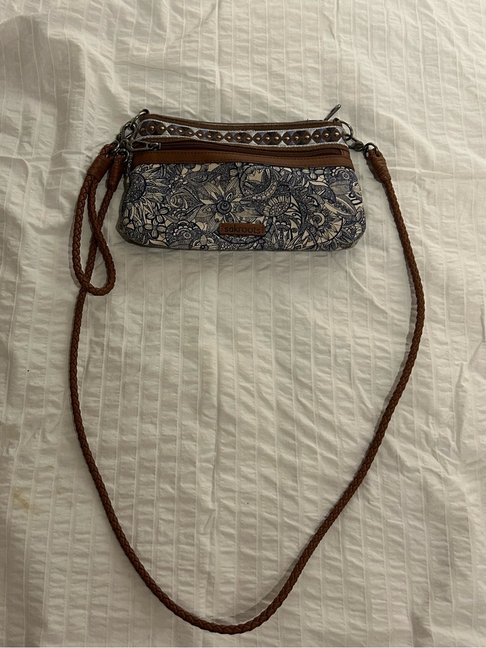 Sakroots cross body purse